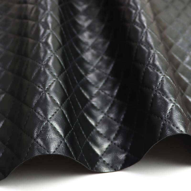 Mẫu kim cương bọc nhà PVC giả da
